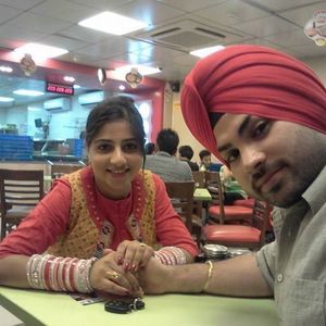 Meet your Posher, Harsharanjit